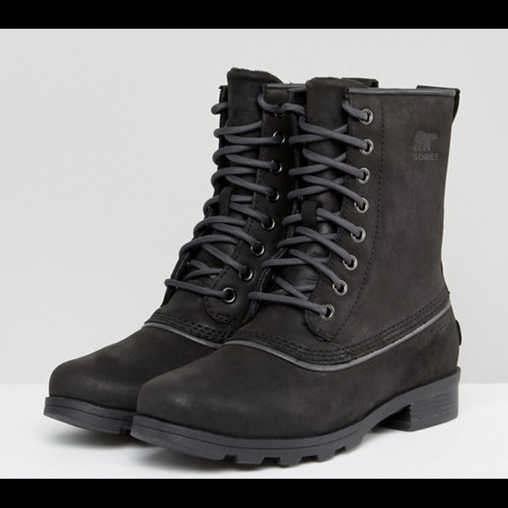 SOREL Emelie 1964 Women's Black Lace-Up Winter Boots 7.5